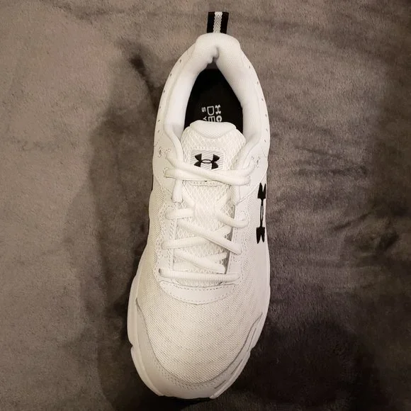 NEW Under Armour Charged Assert 10 3026175-104 Men's Wht/Blk Size 9.5 Shoes - Picture 4 of 9